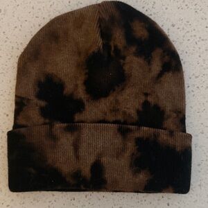 NWOT Tie-Dye Brown & Black Beanie